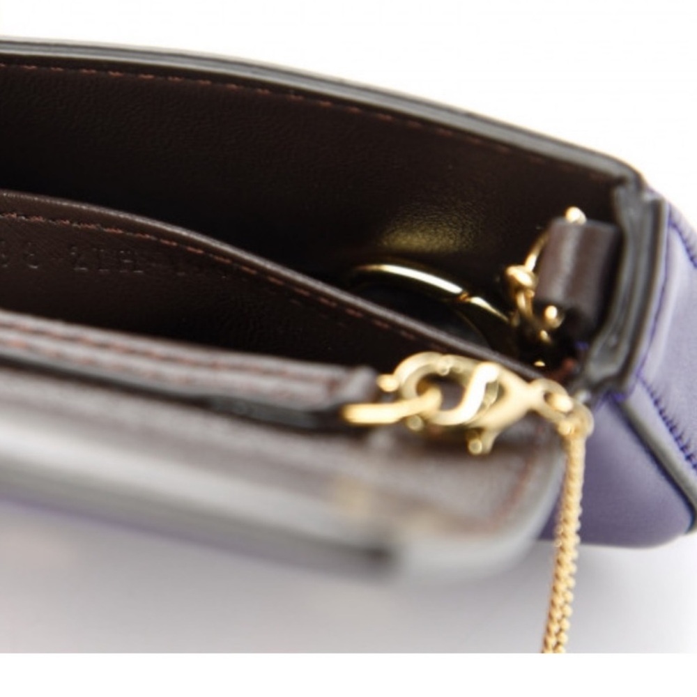 💜💜Authentic Fendi Nano Baguette Bag💜💜 - Picture 10 of 10